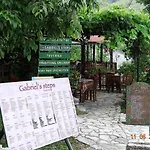 'perithyron', Konstantina's House, Old Perithia - An Authentic Stone Retreat In Corfu's Historic Village בית נופש *