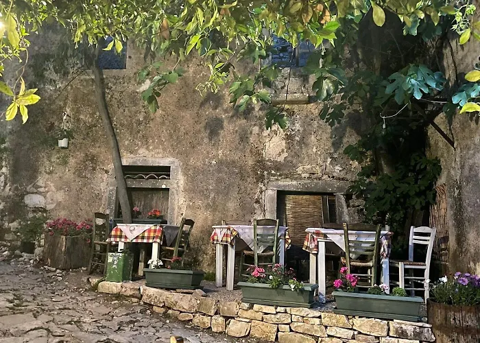 'perithyron', Konstantina's House, Old Perithia - An Authentic Stone Retreat In Corfu's Historic Village Ypsilas