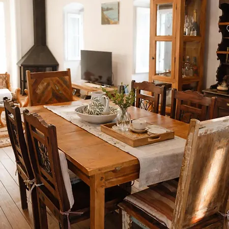 Дом отдыха 'perithyron', Konstantina's House, Old Perithia - An Authentic Stone Retreat In Corfu's Historic Village *