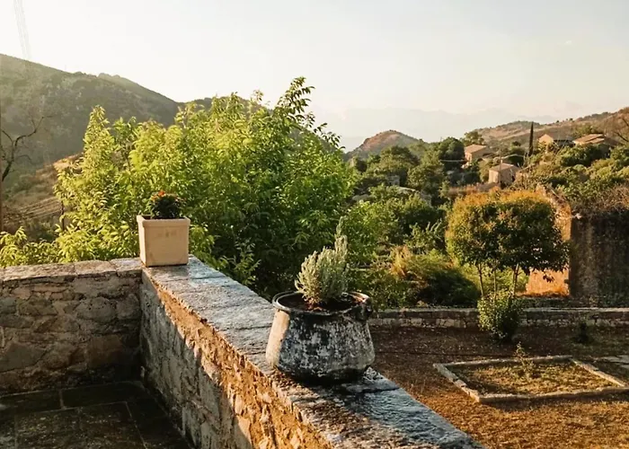 'perithyron', Konstantina's House, Old Perithia - An Authentic Stone Retreat In Corfu's Historic Village Ypsilas